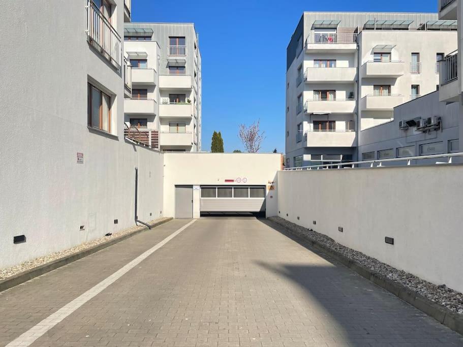 4Uapart-Apartment Suite Platan Amaretto سفينويتشي المظهر الخارجي الصورة