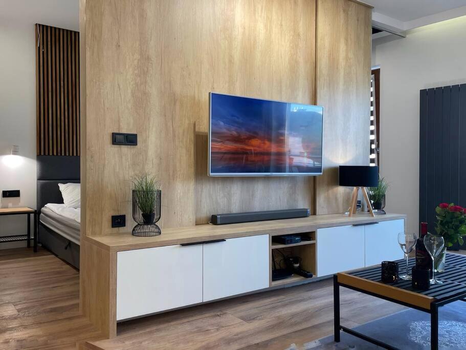 4Uapart-Apartment Suite Platan Amaretto سفينويتشي المظهر الخارجي الصورة