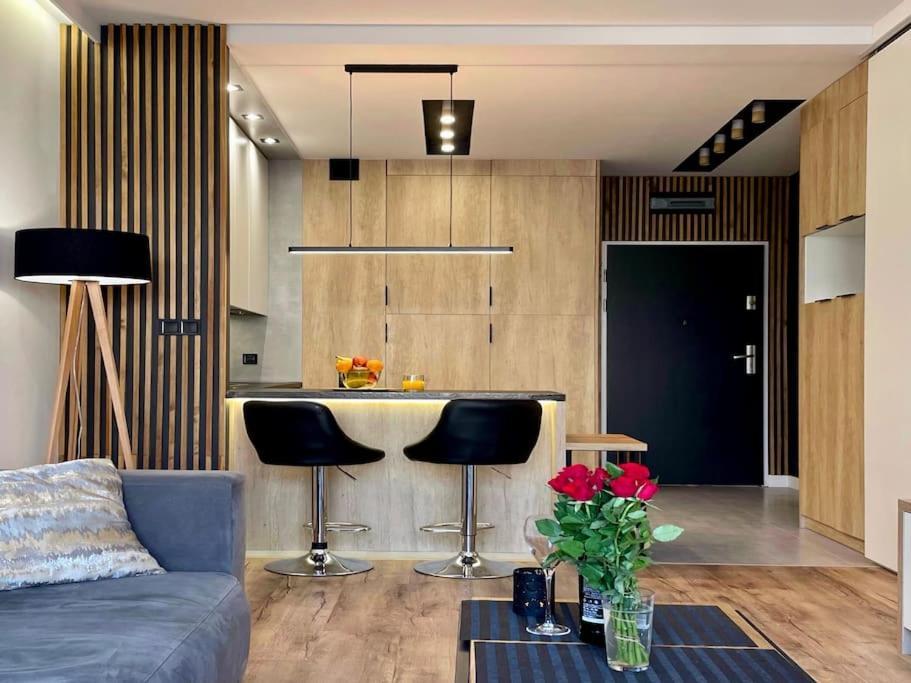 4Uapart-Apartment Suite Platan Amaretto سفينويتشي المظهر الخارجي الصورة