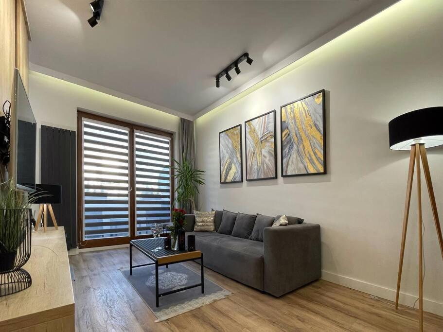 4Uapart-Apartment Suite Platan Amaretto سفينويتشي المظهر الخارجي الصورة